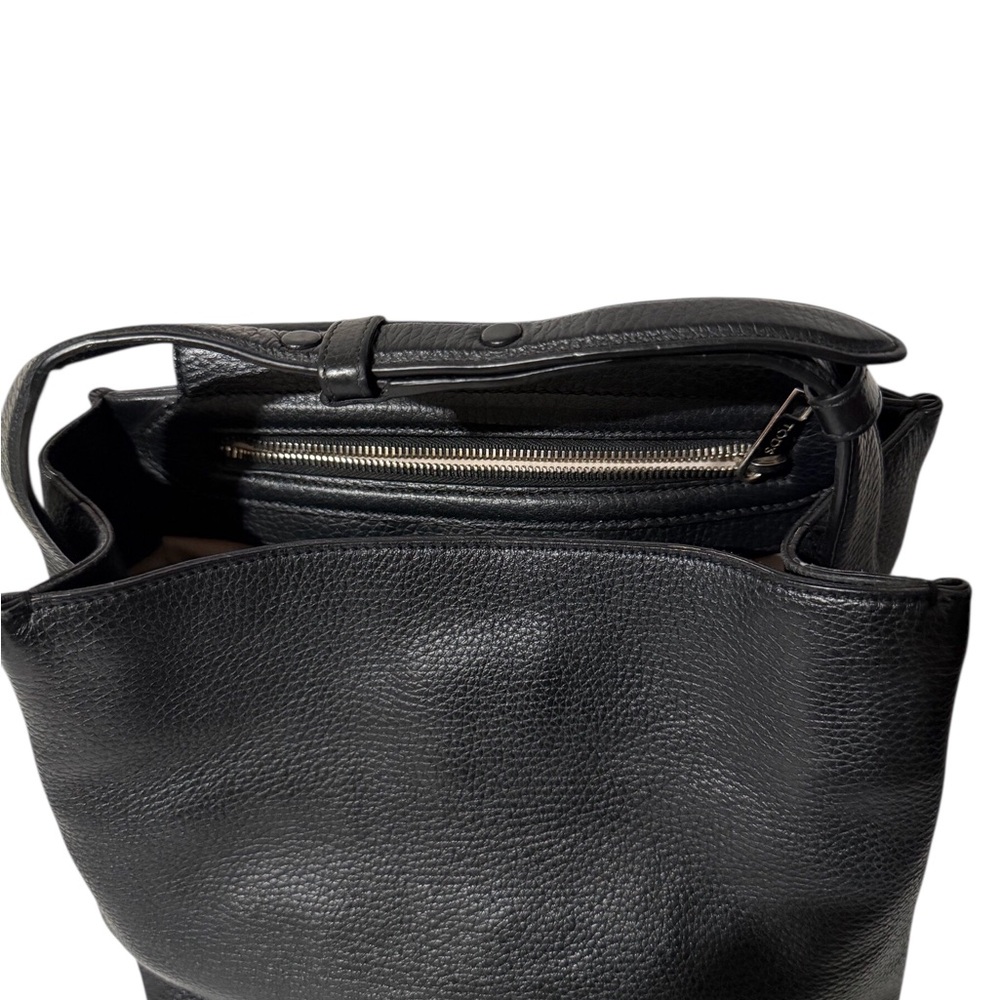 Tod's Black Leather Shoulder Bag - Picture 15 of 16